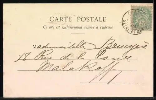 AK Couilly, Champ de Fête et allée arborée