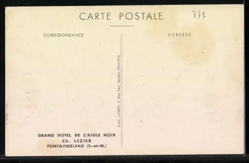 AK Fontainebleau /S.-et-M., Grand Hôtel de l`Aigle Noir avec voitures anciennes devant l`entrée