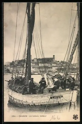 AK Cannes, Un bateau lesteur