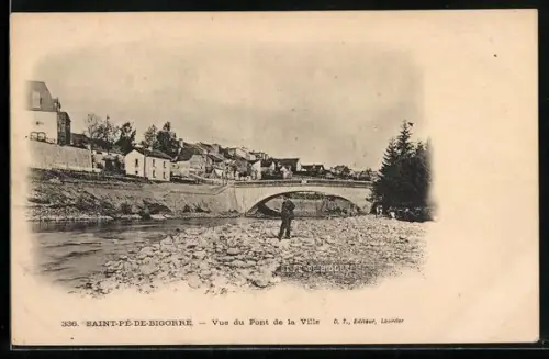AK Saint-Pé-de-Bigorre, Vue du Pont de la Ville