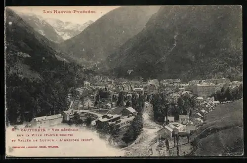 AK Cauterets, Les Hautes-Pyrénées, Vue Générale sur la Ville et Vallée de Lutour