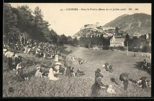 AK Lourdes, Dans la Prairie 1908