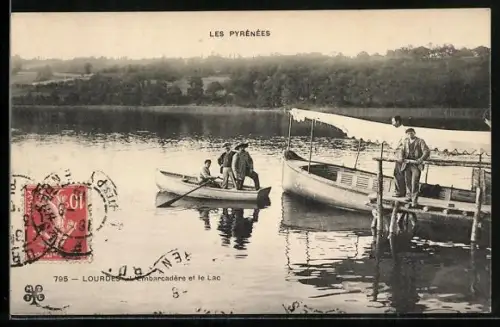 AK Lourdes, Les Pyrénées, L`Embarcadère et le Lac