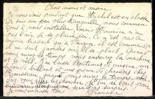 AK Tarbes, Place Marreadieu, La Fontaine et l`Eglise