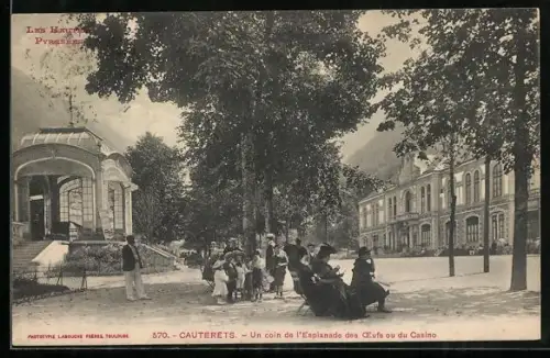 AK Cauterets, Un Coin de l`Esplanade des Oeufs ou du Casino