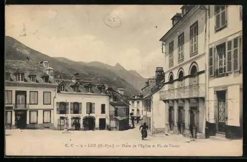 AK Luz /H.-Pyr., Place de l`Eglise et Pic de Viscos