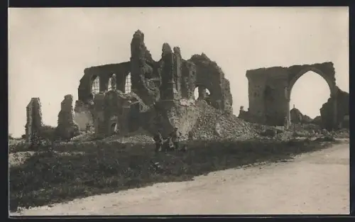 AK Messines, Kloster, Ruine 1917