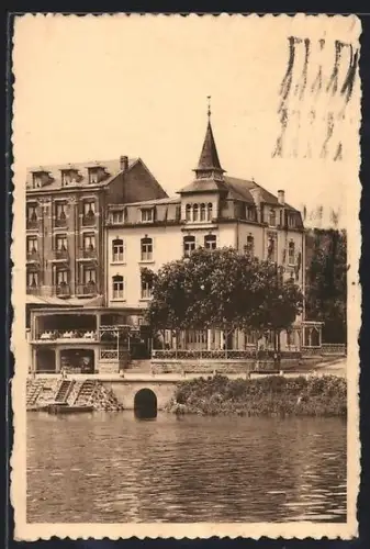 AK Waulsort-s-Meuse, Hotel de la Pergola, L`Hôtel et la Meuse
