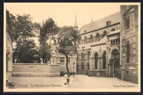 AK Tournai, Le Marché aux Poteries