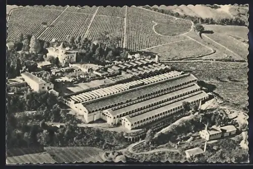 AK San Sadurní de Noya, Casa Codorniu, Panorámica desde un avión