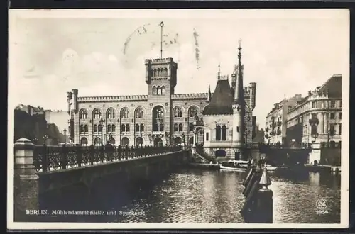 AK Berlin, Mühlendammbrücke und Sparkasse