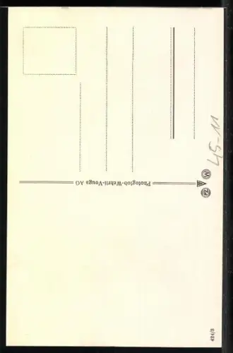 Künstler-AK Torwart stösst sich beim Abwehren eines Fussballs den Kopf