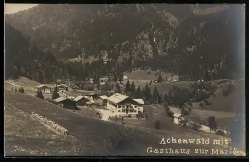 AK Achenwald, Ortsansicht mit Gasthaus zur Marie