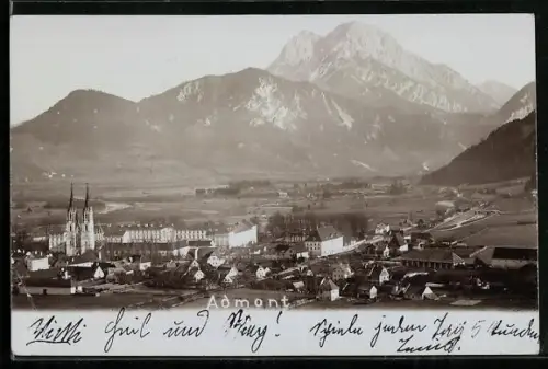 AK Admont, Totalansicht mit Kirche und Bergpanorama aus der Vogelschau