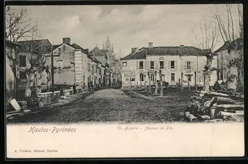 AK Vic-Bigorre /Hautes-Pyrénées, Avenue de Pau