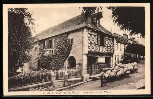 AK St-Savin /Htes-Pyr., Un coin de la Place