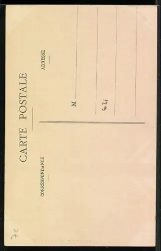 AK Cauterets /H.-Pyrénées, Maison Lavandier avec balcons et passants