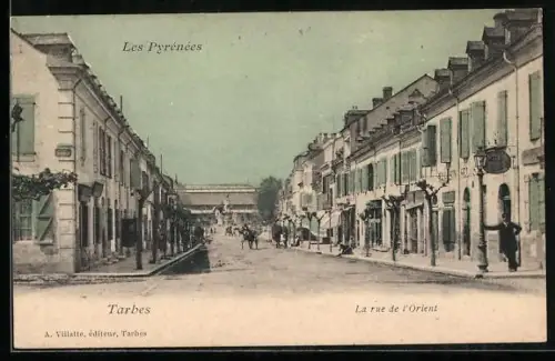 AK Tarbes /Les Pyrénées, La rue de l`Orient animée