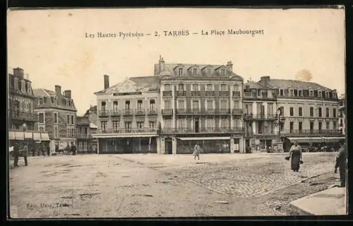 AK Tarbes /Hautes-Pyrénées, La Place Maubourguet