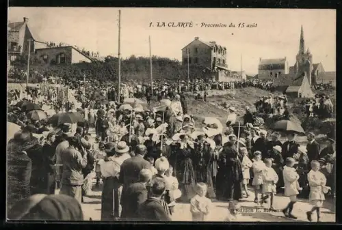 AK La Clarté, Procession du 15 août
