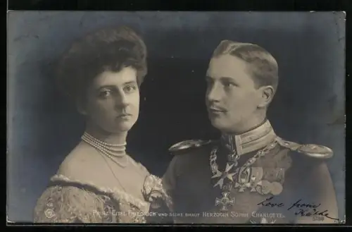 AK Prinz Eitel Friedrich von Preussen in Uniform mit seiner Braut Sophie Charlotte