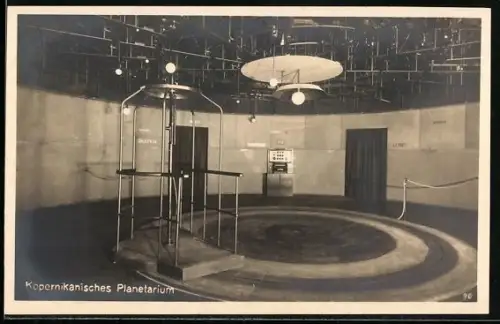 AK München, Ansicht im Kopernikanischen Planetarium