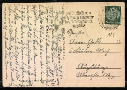 AK Turmspringer beim Handstand auf dem Sprungbrett