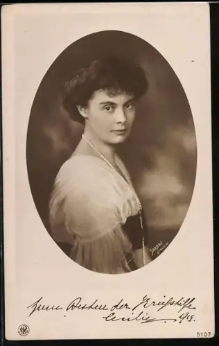 AK Portrait von Kronprinzessin Cecilie