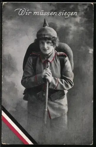 AK Dame in Uniform mit Gewehr