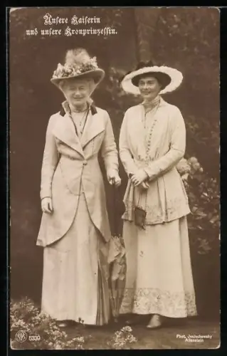 AK Unsere Kaiserin und Kronprinzessin Cecilie im Mantel mit Hut