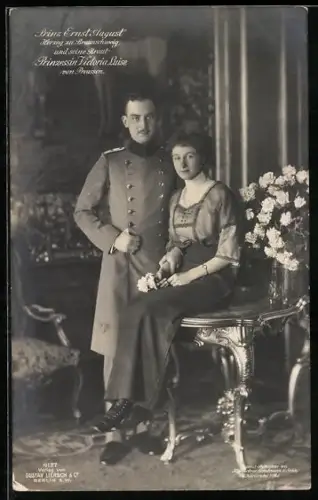 AK Prinzessin Victoria Louise von Preussen mit Prinz Ernst August Herzog zu Braunschweig