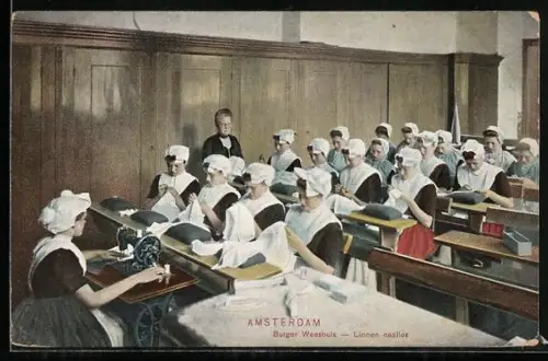AK Amsterdam, Burger Weeshuis, Linnen naailes, Frauen an Nähmaschinen