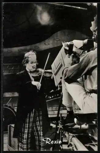 AK Geiger Rexio bei Filmaufnahmen