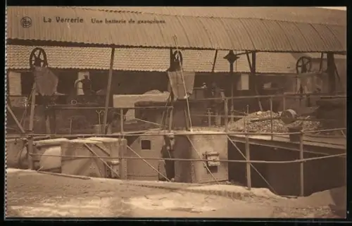 AK La Verriere, Une batterie de gazogènes, Gastanks der Glasfabrik