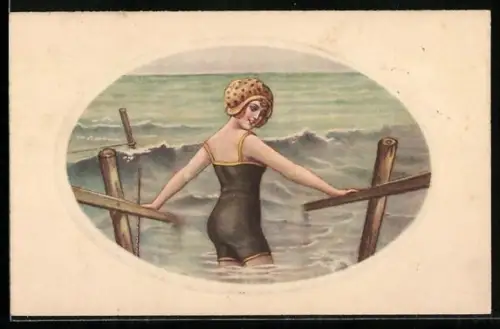 AK Frau im Badeanzug steigt ins Meer