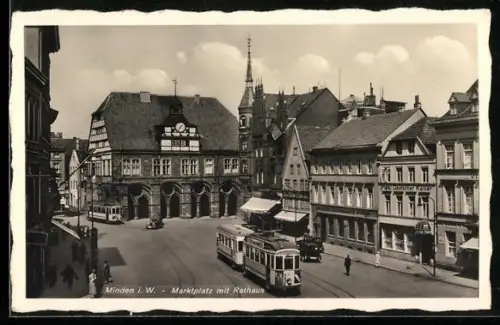 AK Minden i. W., Marktplatz mit Rathaus, Strassenbahn
