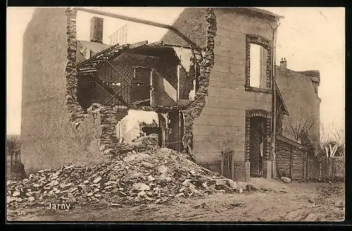 AK Jarni, Kriegszerstörtes Gebäude