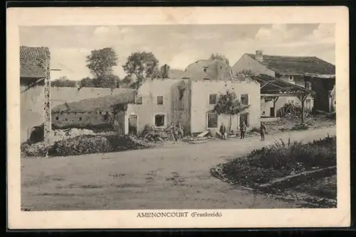 AK Amenoncourt, Soldaten vor einer Hausruine