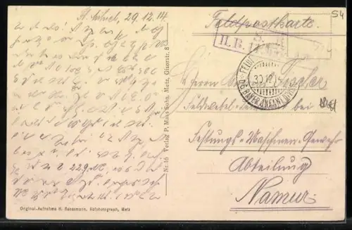 AK Vigneulles, Strassenpartie mit zerschossenen Häusern