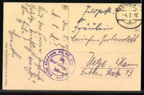 AK Longwy, Blick von dem Wald auf zerstörte Häuser