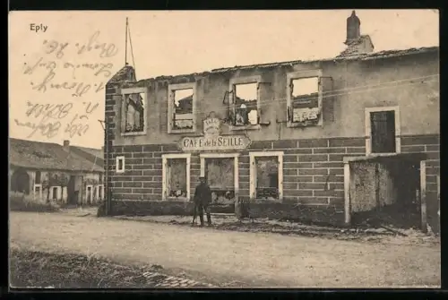 AK Eply, Panorama avec Café de la Seille