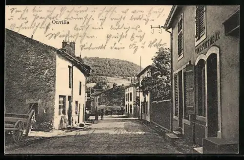 AK Onville, Vue d`une rue