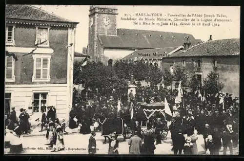 AK Mars-la-Tour, Funérailles de l`Abbé Joseph Faller, fondateur du Musée Militaire, Chevalier de la Légion d`honneur