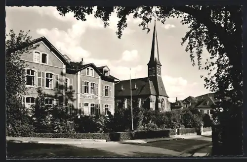 AK Nassau /Lahn, Mit Kirche und Haus am Hügel