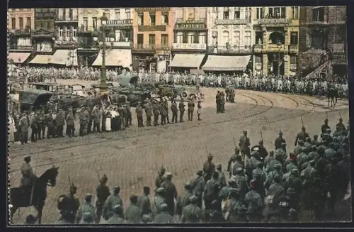 AK Lille, Transport französischer Gefangener auf dem Grand` Place