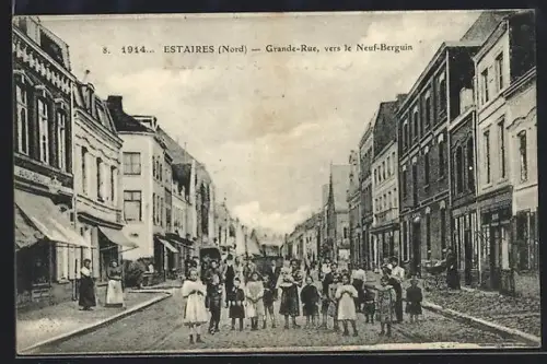AK Estaires, Grande rue, vers le Neuf-Berguin