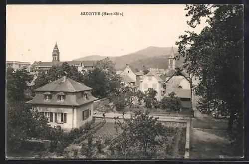 AK Munster /Haut-Rhin, Villa mit Anlage und Ort aus der Vogelschau