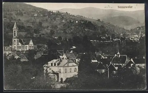 AK Stossweier, Totalansicht mit Kirche aus der Vogelschau