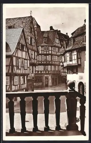 AK Colmar, Le Vieux Colmar, La rue des Marchands du haut de l`escalier de l`ancienne Douane