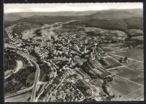 AK Gomaringen, Fliegeraufnahme des Ortes mit Umgebung